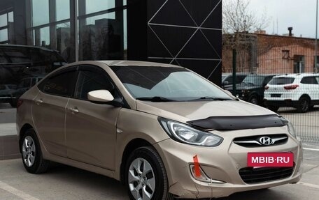 Hyundai Solaris II рестайлинг, 2012 год, 715 000 рублей, 3 фотография