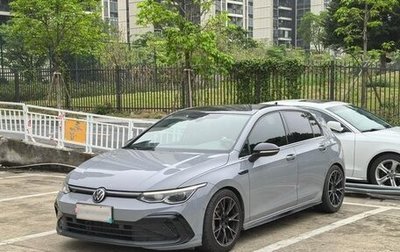 Volkswagen Golf VIII, 2021 год, 1 350 300 рублей, 1 фотография