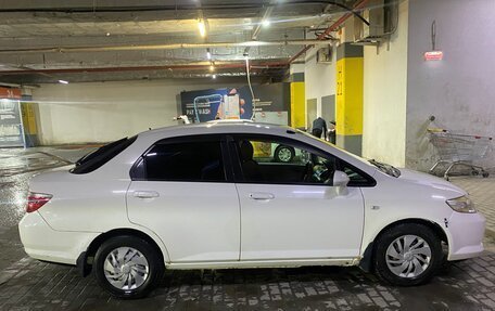 Honda Fit Aria, 2006 год, 550 000 рублей, 4 фотография