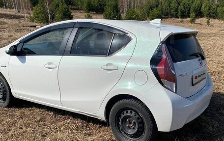 Toyota Aqua I, 2015 год, 1 049 000 рублей, 5 фотография