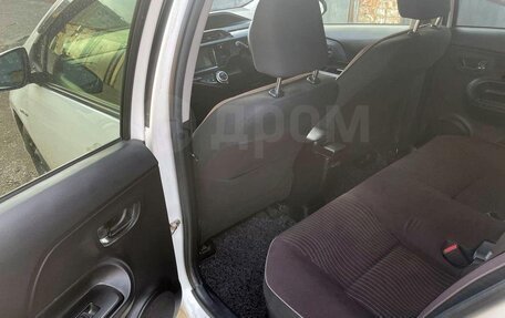 Toyota Aqua I, 2015 год, 1 049 000 рублей, 17 фотография