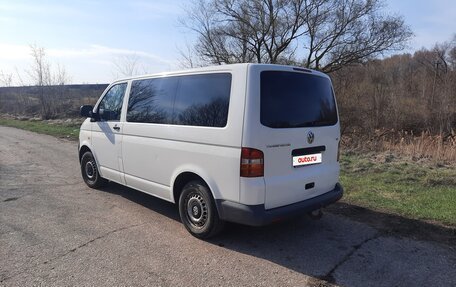 Volkswagen Transporter T5 рестайлинг, 2004 год, 1 300 000 рублей, 10 фотография