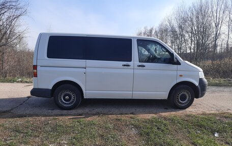 Volkswagen Transporter T5 рестайлинг, 2004 год, 1 300 000 рублей, 13 фотография