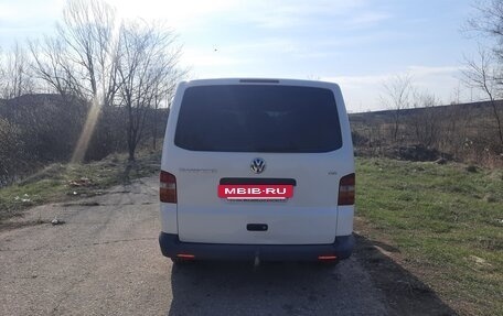 Volkswagen Transporter T5 рестайлинг, 2004 год, 1 300 000 рублей, 11 фотография
