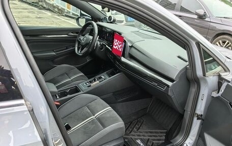 Volkswagen Golf VIII, 2021 год, 1 350 300 рублей, 7 фотография