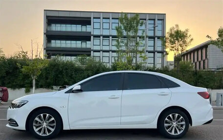 Chevrolet Monza, 2021 год, 1 180 000 рублей, 6 фотография