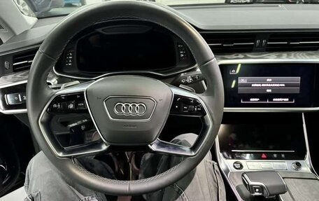 Audi A7, 2022 год, 3 820 000 рублей, 12 фотография
