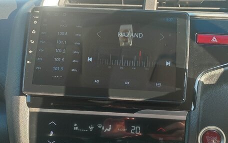 Honda Fit III, 2015 год, 1 000 000 рублей, 9 фотография