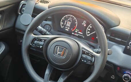 Honda Vezel, 2023 год, 1 900 000 рублей, 11 фотография
