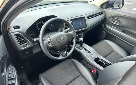 Honda Vezel, 2021 год, 1 450 000 рублей, 8 фотография