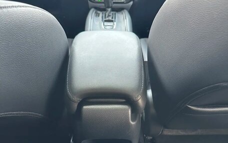 Honda Vezel, 2021 год, 1 450 000 рублей, 15 фотография