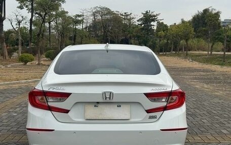 Honda Accord IX рестайлинг, 2021 год, 1 800 000 рублей, 7 фотография