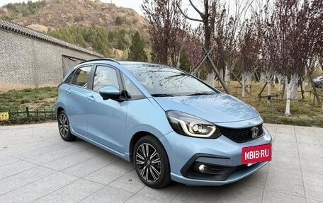 Honda Fit, 2021 год, 1 500 300 рублей, 2 фотография