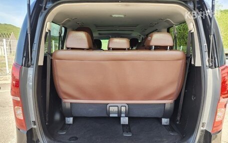 Hyundai Grand Starex Grand Starex I рестайлинг 2, 2020 год, 2 935 000 рублей, 3 фотография