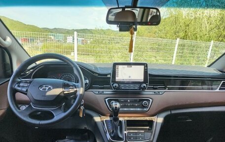 Hyundai Grand Starex Grand Starex I рестайлинг 2, 2020 год, 2 935 000 рублей, 15 фотография