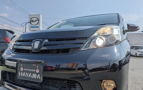 Toyota ISis I, 2012 год, 1 032 000 рублей, 21 фотография