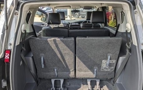 Toyota ISis I, 2012 год, 1 032 000 рублей, 19 фотография
