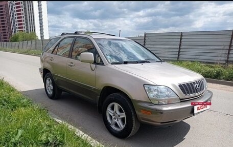 Lexus RX IV рестайлинг, 2001 год, 940 000 рублей, 7 фотография