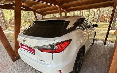 Lexus RX IV рестайлинг, 2016 год, 4 300 000 рублей, 15 фотография