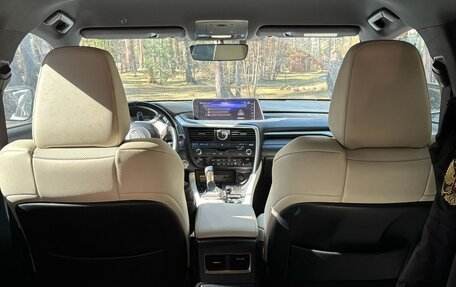Lexus RX IV рестайлинг, 2016 год, 4 300 000 рублей, 30 фотография