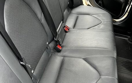 Toyota Camry, 2021 год, 3 650 000 рублей, 15 фотография