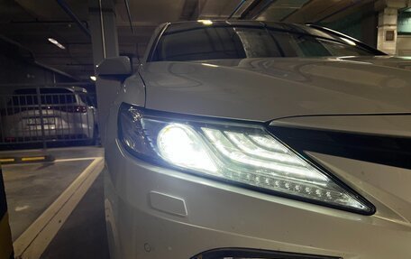 Toyota Camry, 2021 год, 3 650 000 рублей, 7 фотография
