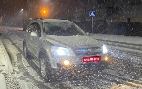 Chevrolet Captiva I, 2009 год, 900 000 рублей, 10 фотография