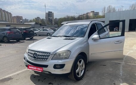 Mercedes-Benz M-Класс, 2006 год, 1 100 000 рублей, 17 фотография
