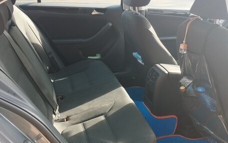 Volkswagen Jetta VI, 2013 год, 1 100 000 рублей, 6 фотография