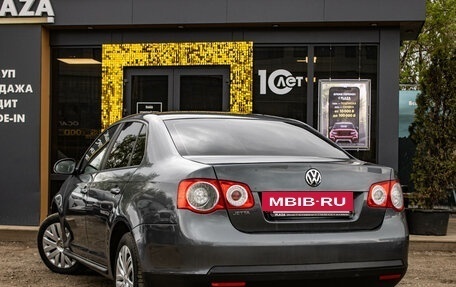 Volkswagen Jetta VI, 2010 год, 849 000 рублей, 4 фотография