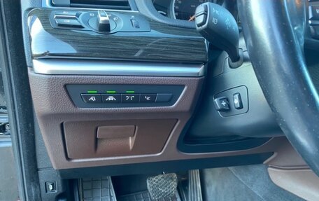 BMW 5 серия, 2017 год, 2 900 000 рублей, 11 фотография