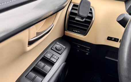 Lexus NX I, 2017 год, 3 490 000 рублей, 12 фотография