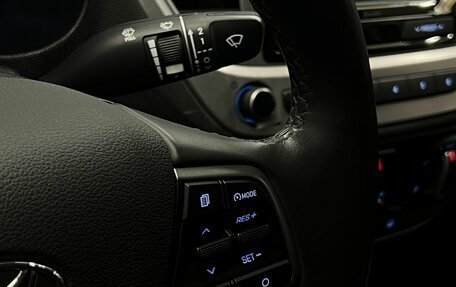 Hyundai Solaris II рестайлинг, 2019 год, 1 025 000 рублей, 15 фотография