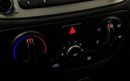 Hyundai Solaris II рестайлинг, 2019 год, 1 025 000 рублей, 18 фотография