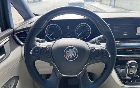 Buick GL8, 2022 год, 3 200 000 рублей, 11 фотография