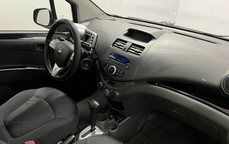 Chevrolet Spark III, 2011 год, 555 000 рублей, 16 фотография