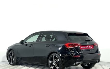 Mercedes-Benz A-Класс, 2018 год, 2 197 000 рублей, 7 фотография