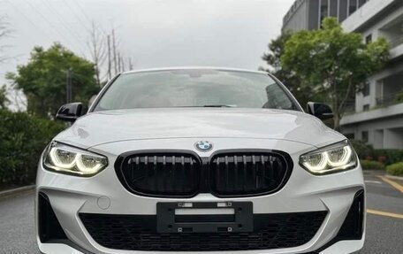 BMW 1 серия, 2021 год, 1 705 011 рублей, 2 фотография