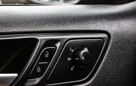 Volkswagen Jetta VI, 2013 год, 1 039 000 рублей, 14 фотография