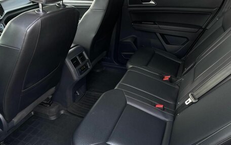 Volkswagen Teramont I, 2018 год, 3 119 000 рублей, 18 фотография