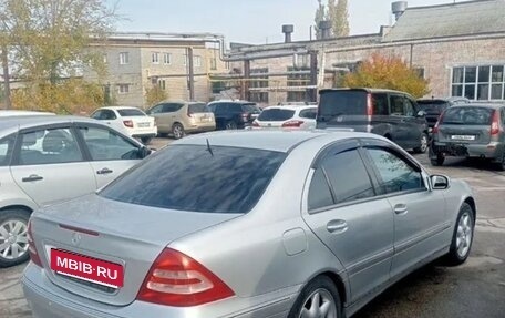 Mercedes-Benz C-Класс, 2003 год, 550 000 рублей, 2 фотография
