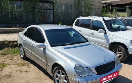 Mercedes-Benz C-Класс, 2003 год, 550 000 рублей, 6 фотография