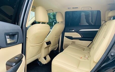 Toyota Highlander III, 2021 год, 3 120 000 рублей, 9 фотография