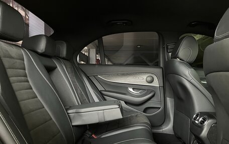 Mercedes-Benz E-Класс, 2020 год, 5 050 000 рублей, 18 фотография