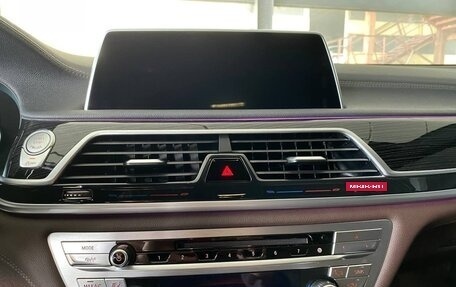 BMW 7 серия, 2018 год, 3 815 000 рублей, 27 фотография