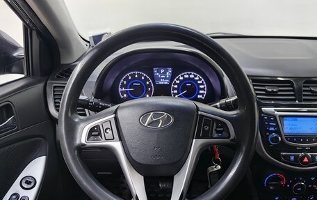 Hyundai Solaris II рестайлинг, 2011 год, 645 000 рублей, 11 фотография