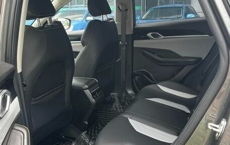 Geely Coolray I, 2022 год, 1 880 000 рублей, 8 фотография
