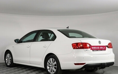 Volkswagen Jetta VI, 2013 год, 897 000 рублей, 7 фотография