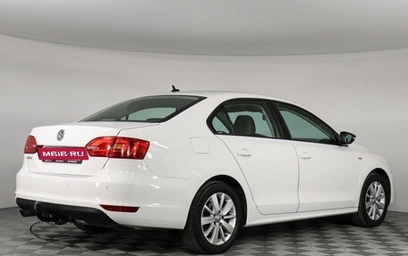 Volkswagen Jetta VI, 2013 год, 897 000 рублей, 5 фотография