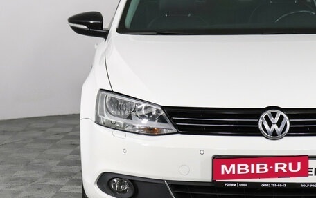 Volkswagen Jetta VI, 2013 год, 897 000 рублей, 13 фотография